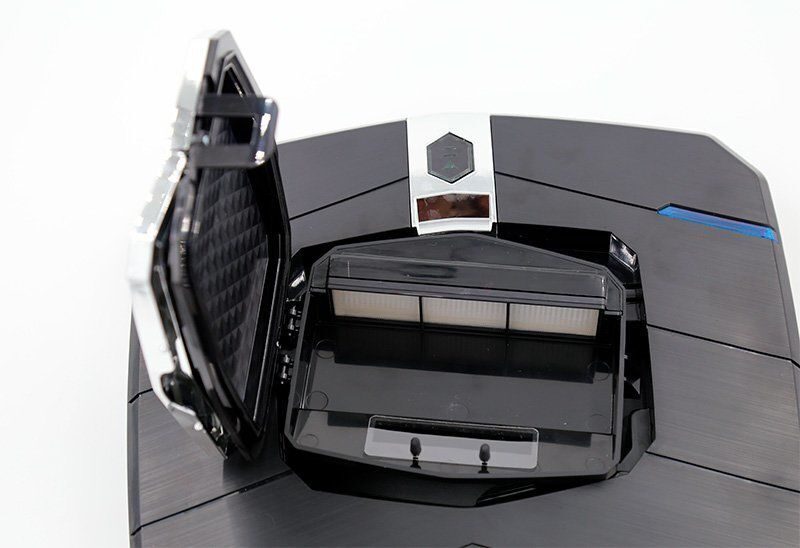 Пылесос-робот REDMOND RV-R250 (Черный)